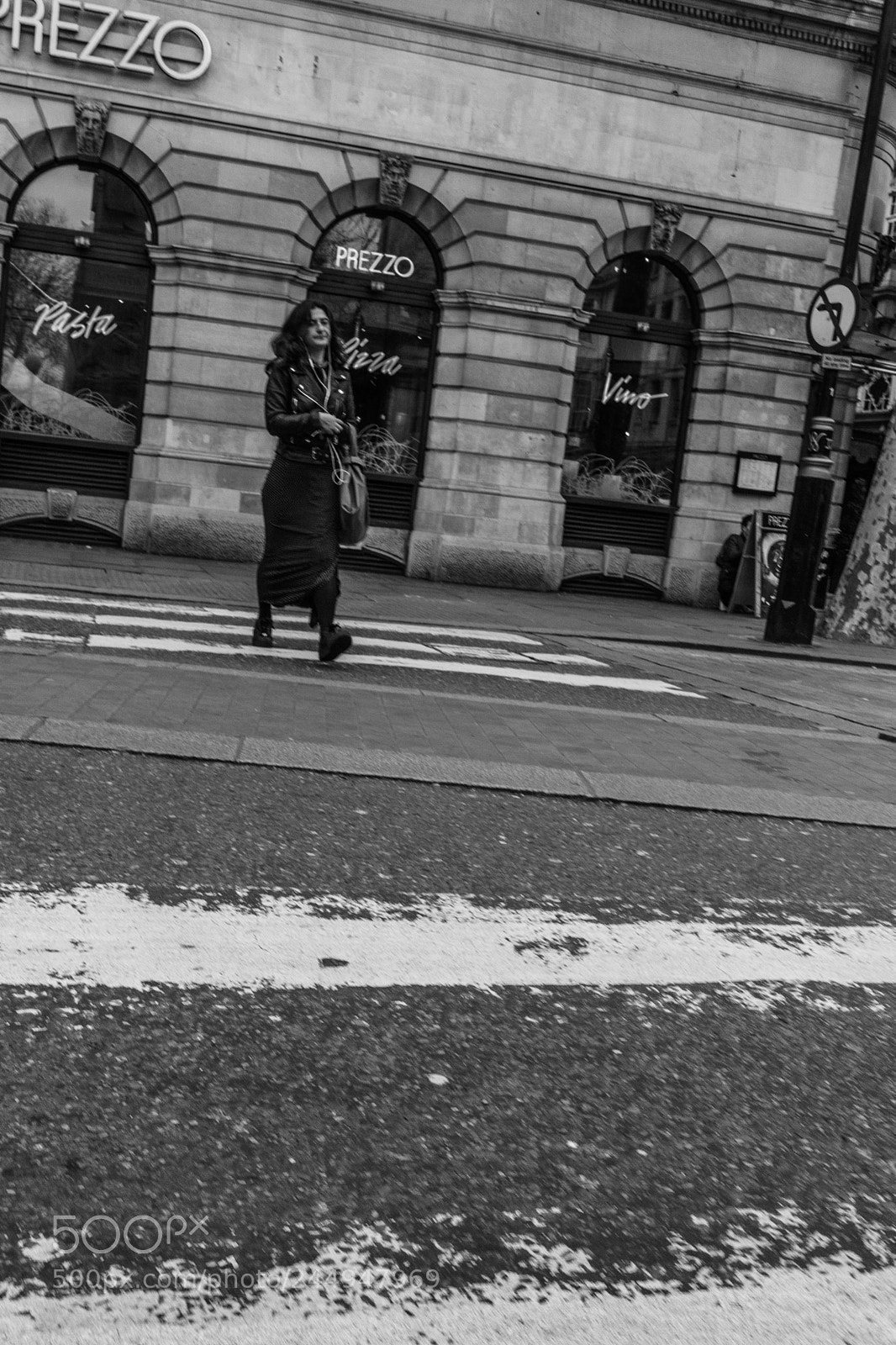 Nikon D7200 sample photo. Crossing lines photography