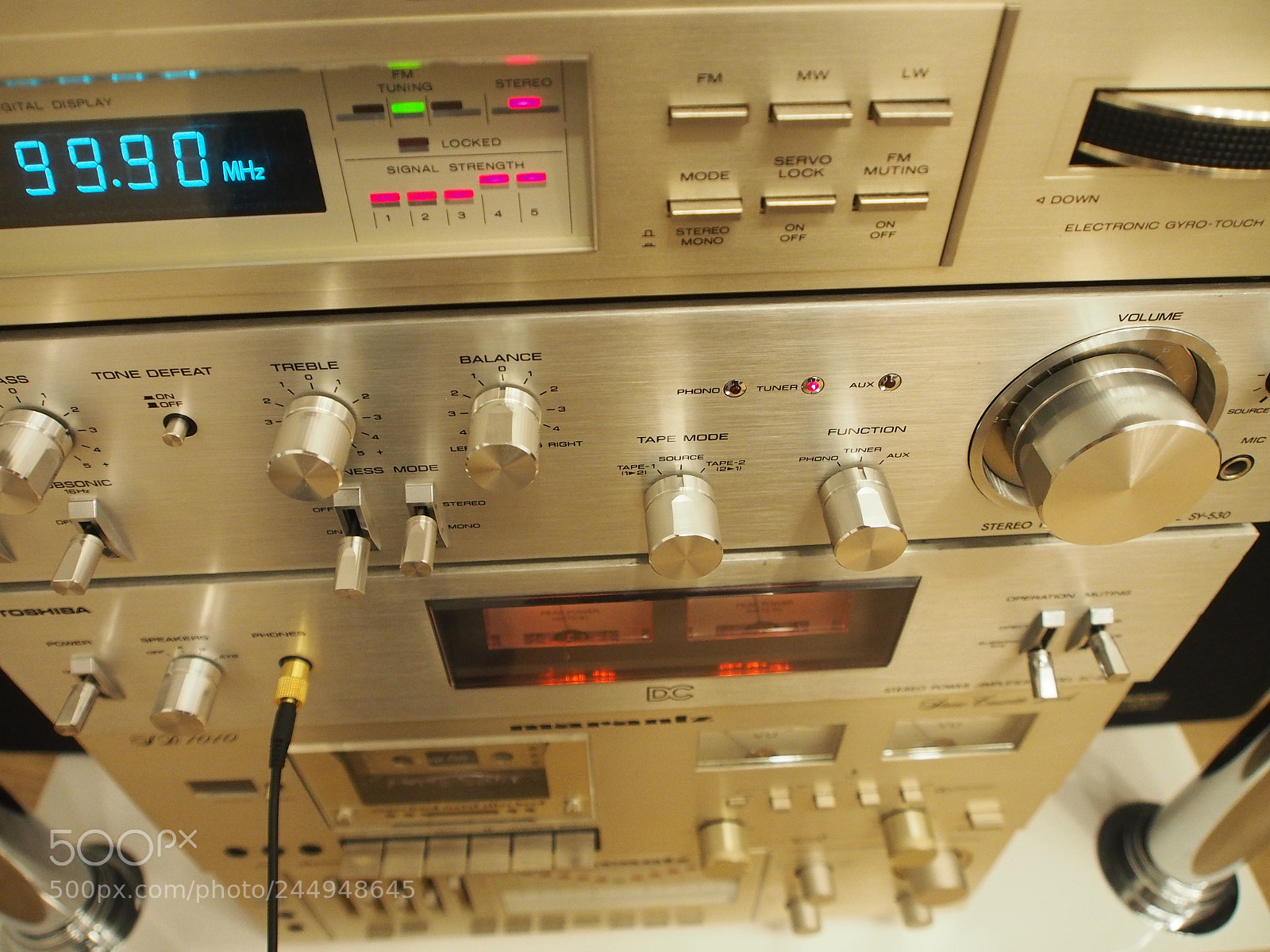 Olympus OM-D E-M5 sample photo. Toshiba & marantz photography