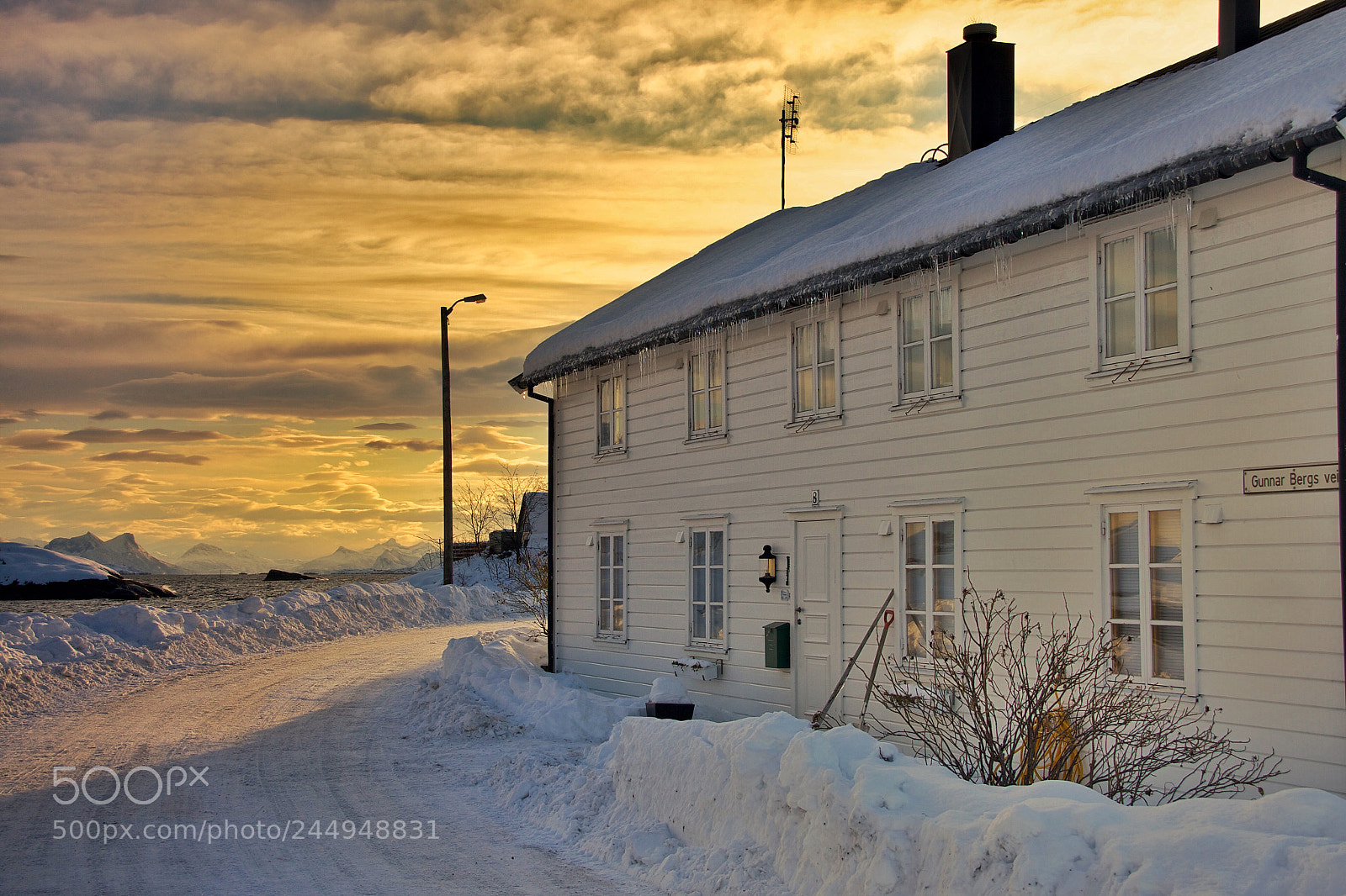 Canon EOS 50D sample photo. Sunrise in svolvaer photography
