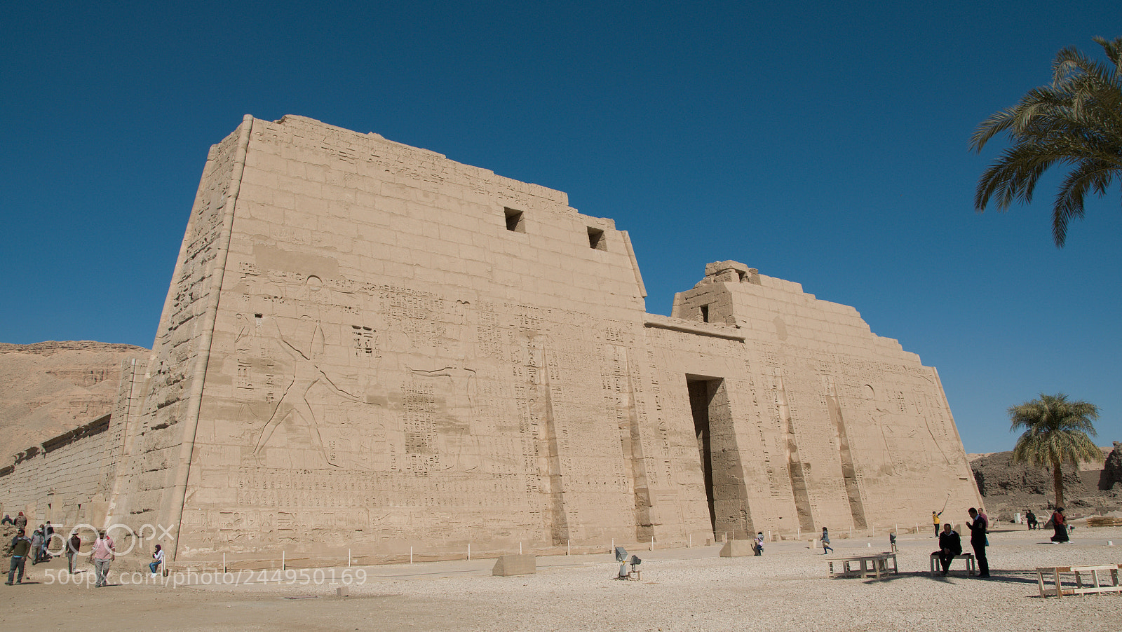 Nikon D5100 sample photo. Medinet habu temple of photography