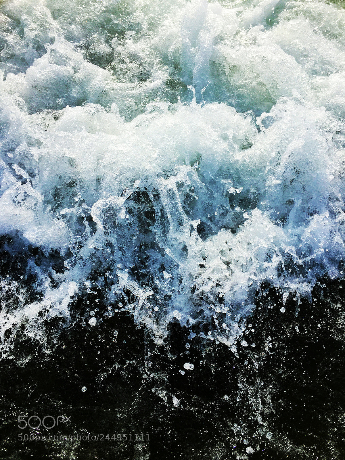 Apple iPhone 6s sample photo. Waves photography