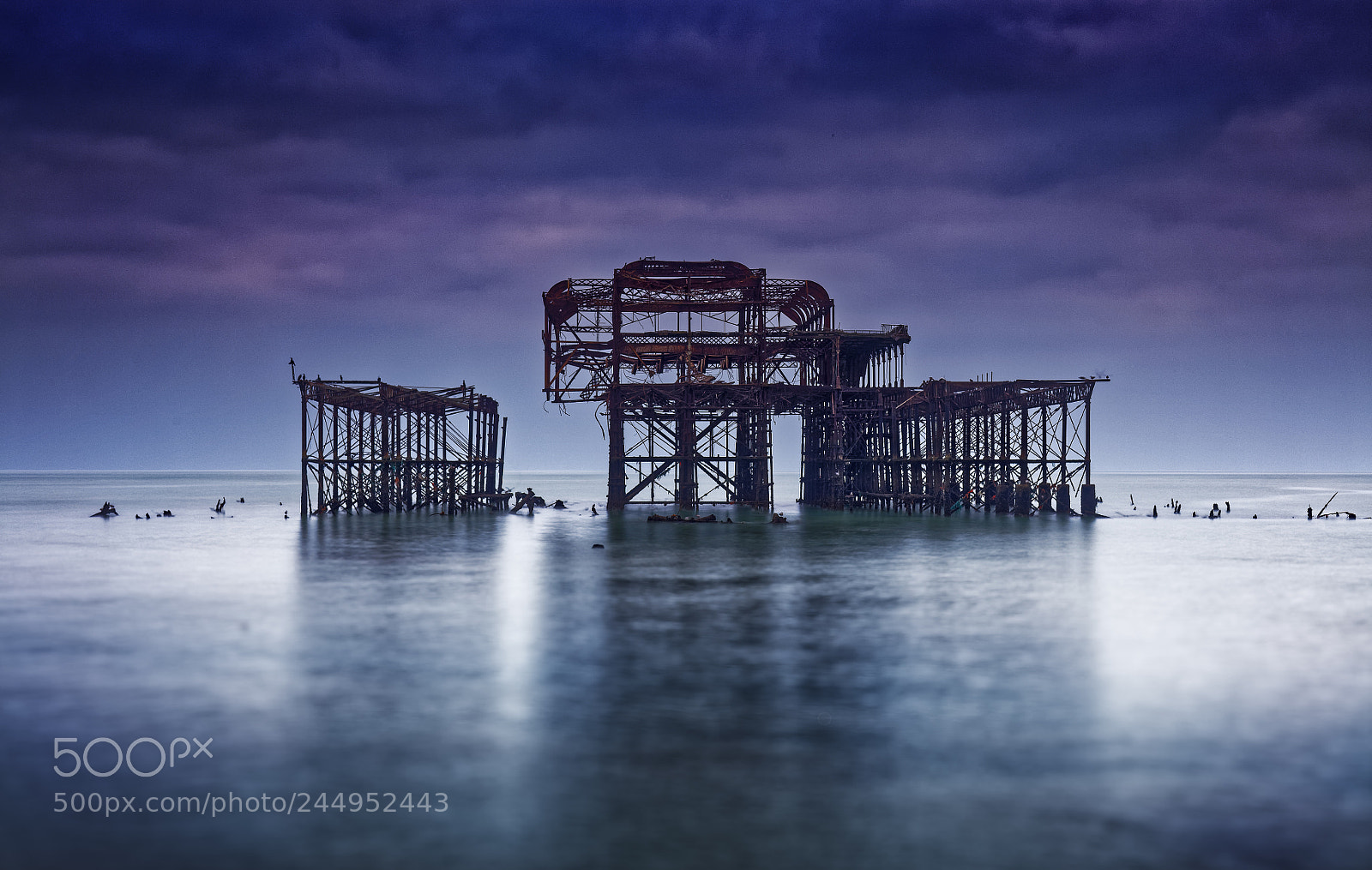Canon EOS 5DS R sample photo. West pier photography