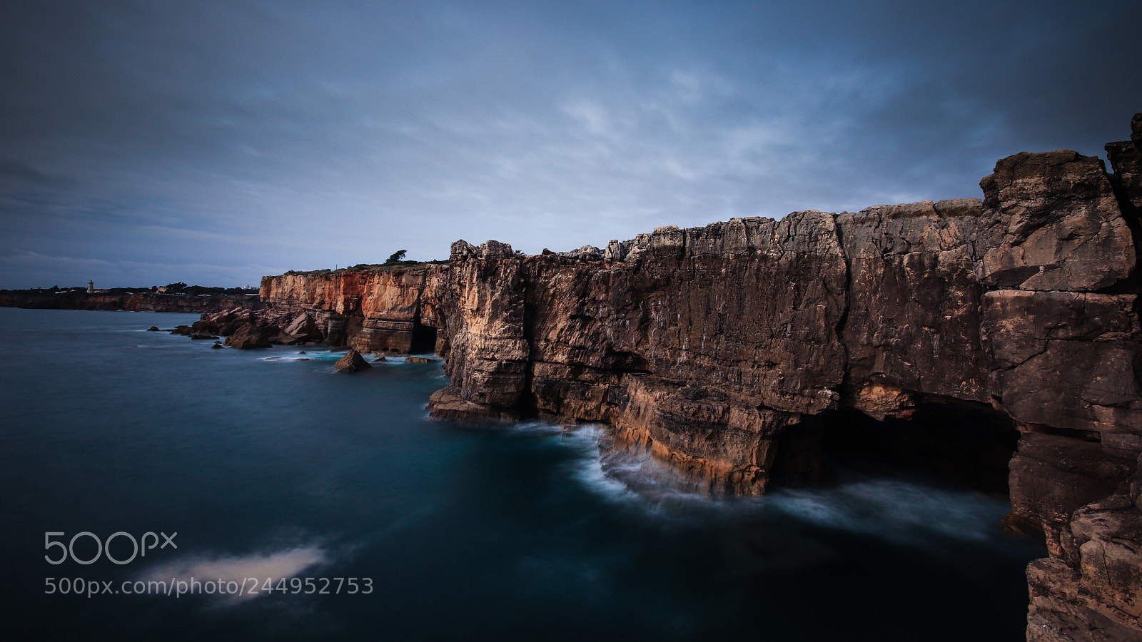Canon EOS 77D (EOS 9000D / EOS 770D) sample photo. Panoramic view of cliff photography