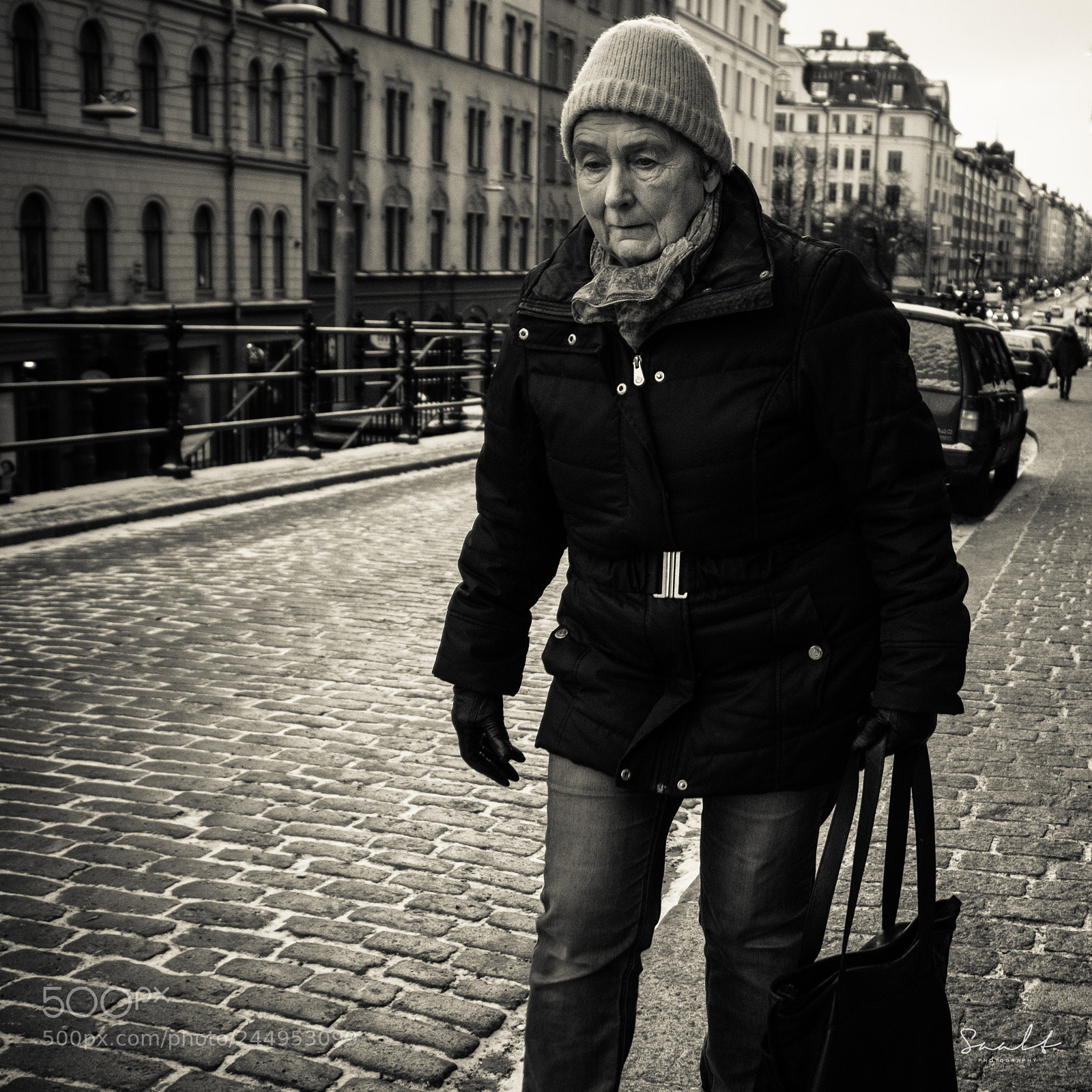 Fujifilm X-T2 sample photo. Dragging those reasons down photography