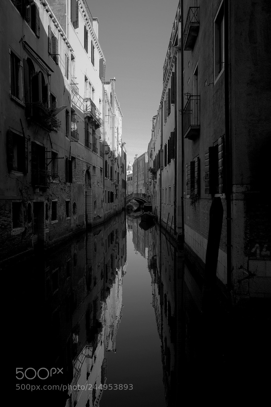 Fujifilm X-T1 sample photo. Somewhere in venice photography