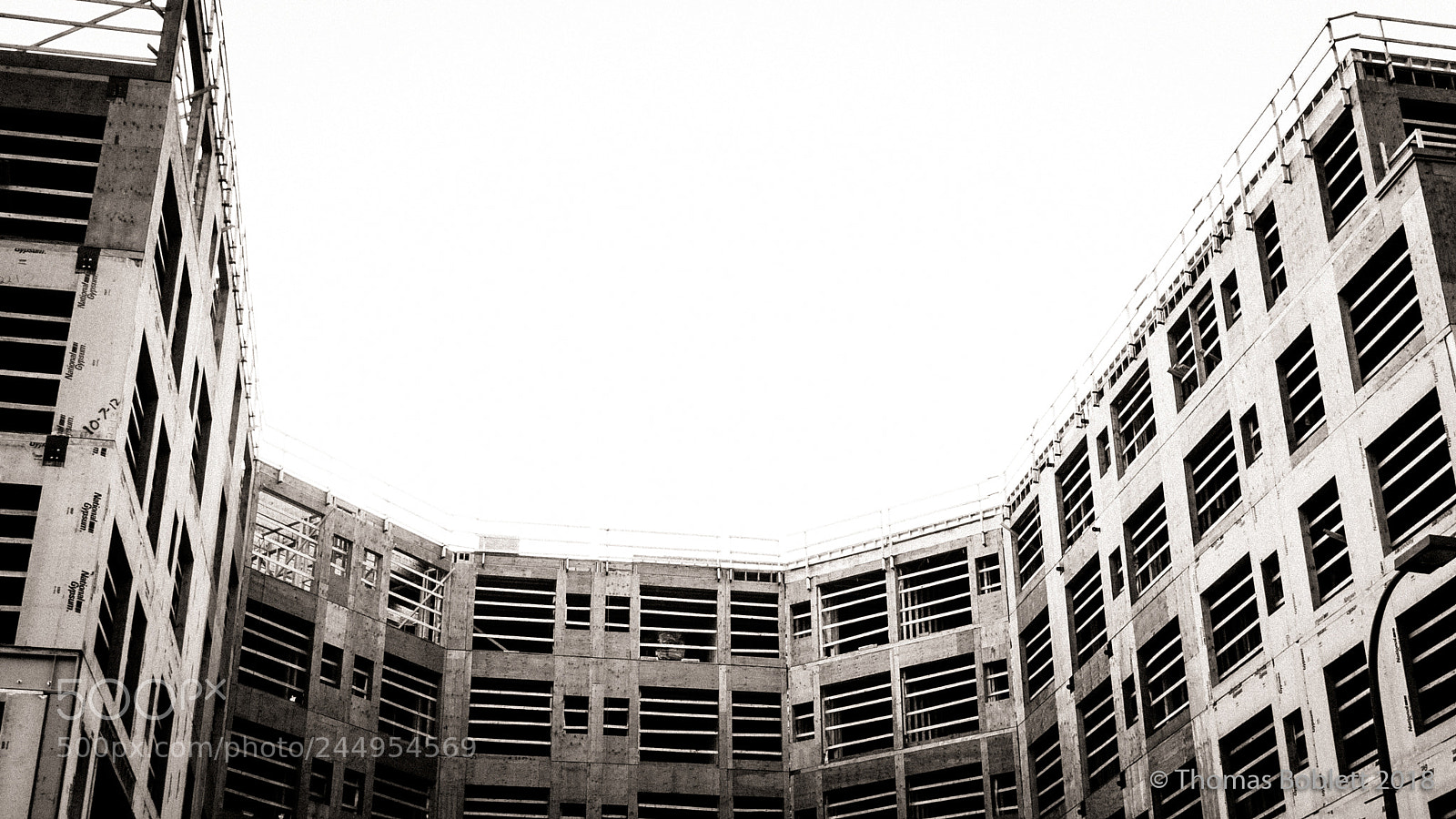 Canon PowerShot G16 sample photo. New building photography
