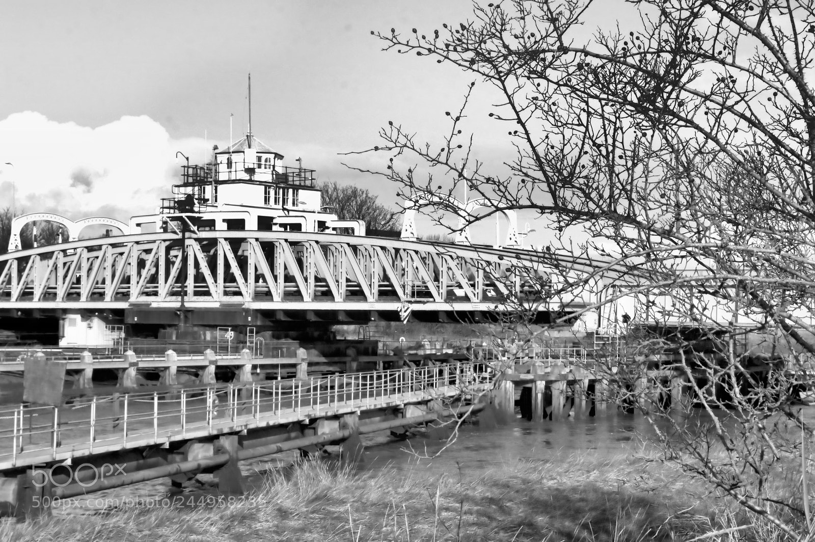 Nikon D3200 sample photo. Sutton bridge in black photography