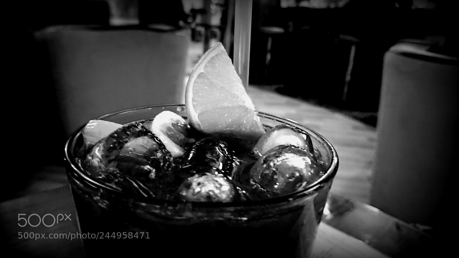 Sony Xperia XZ sample photo. Variations for a cocktail photography