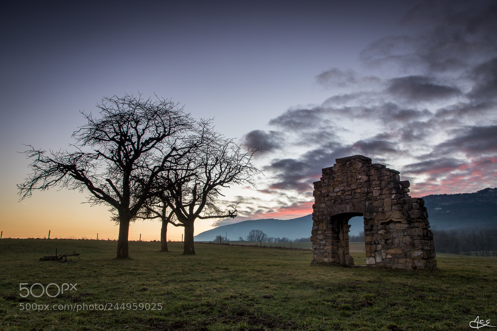 Canon EOS 6D Mark II sample photo. Ruins of cuarnens photography