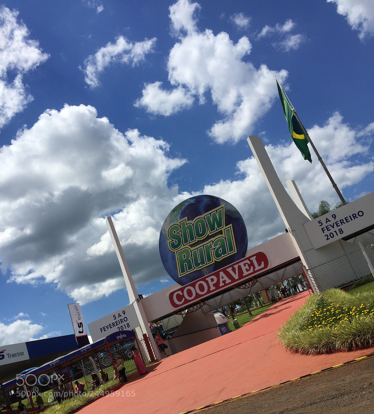Apple iPhone 6 sample photo. Show rural- cascavel, brasil photography