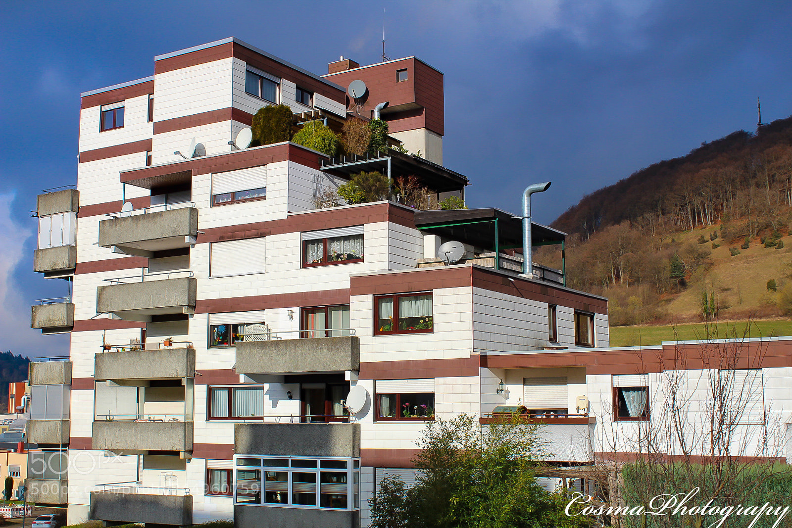 Canon EOS 1300D (EOS Rebel T6 / EOS Kiss X80) sample photo. Aalen häuser photography