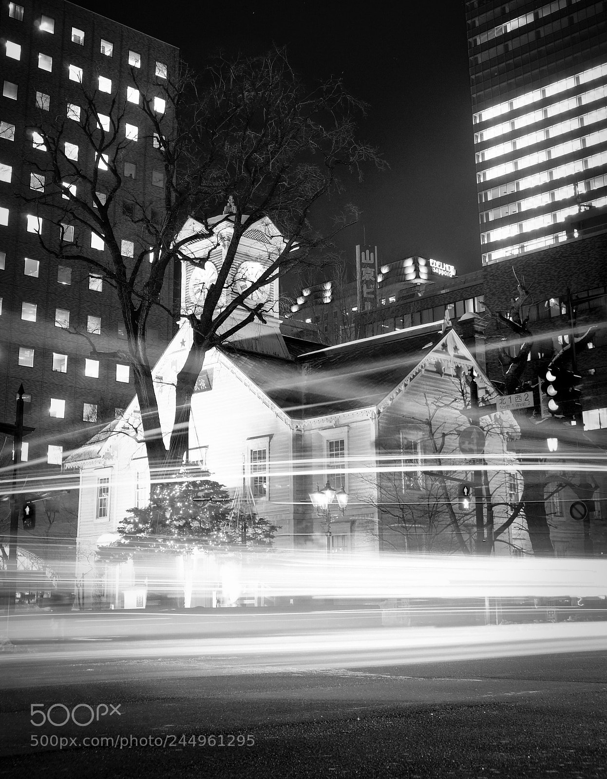 Sony Alpha NEX-5 sample photo. Time exposure photography