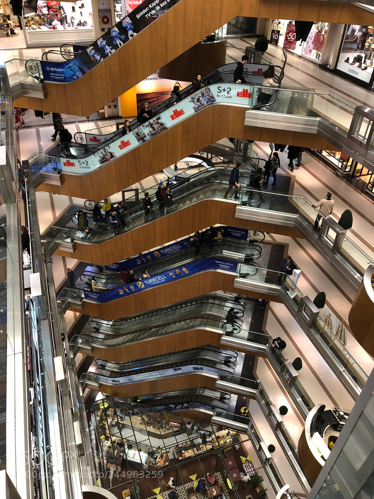 Apple iPhone X sample photo. Mall photography