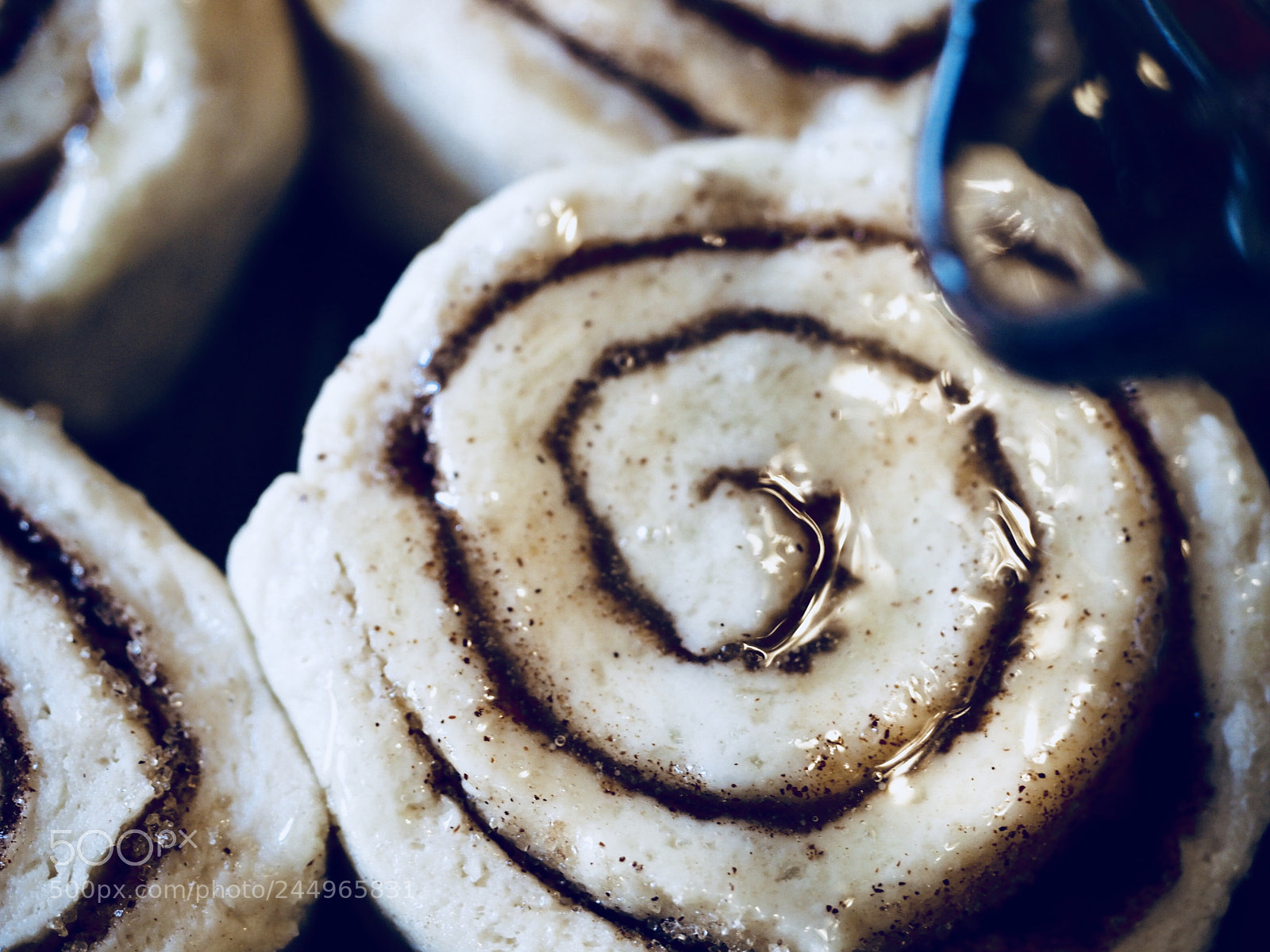 Olympus OM-D E-M5 II sample photo. Rolls of cinnamon photography