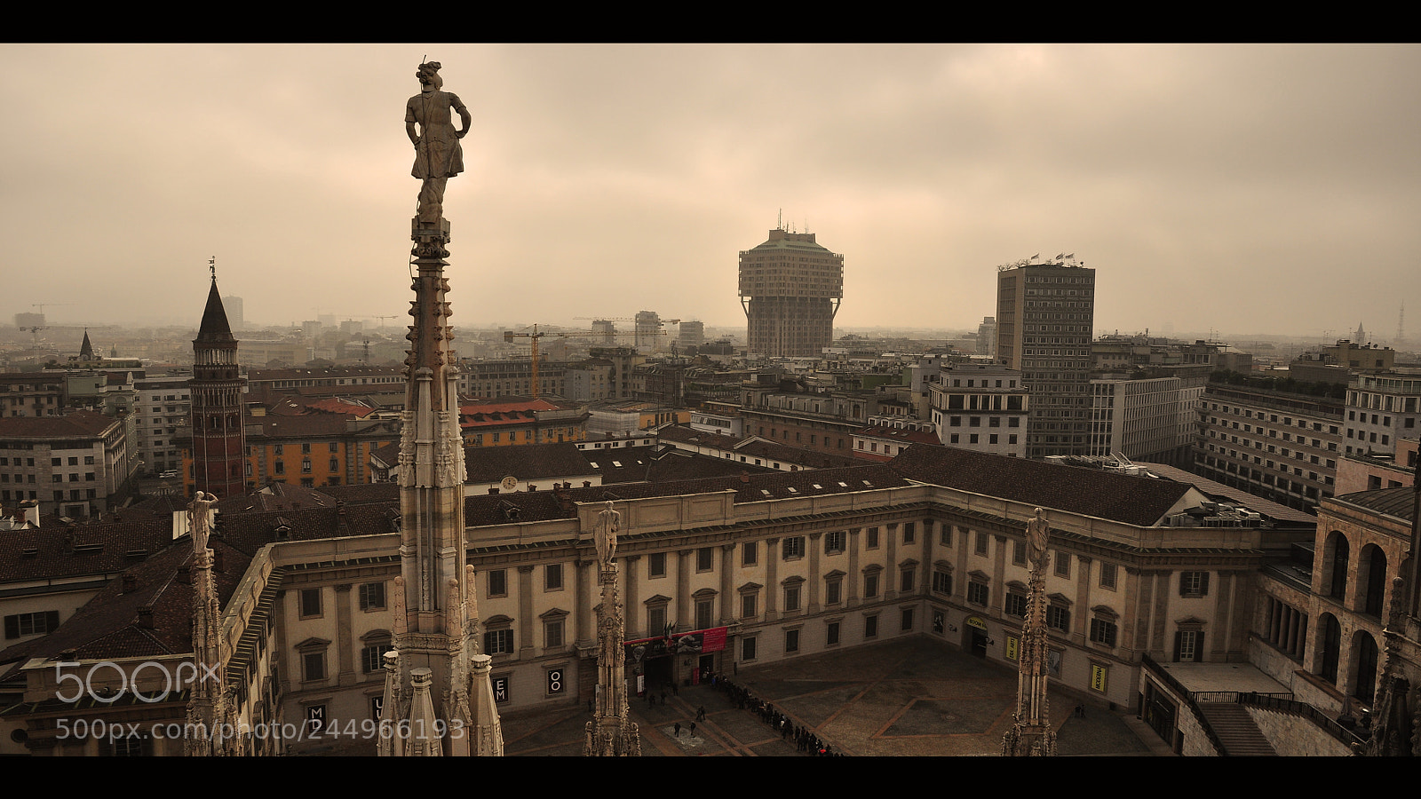 Nikon D90 sample photo. Assassins creed photography