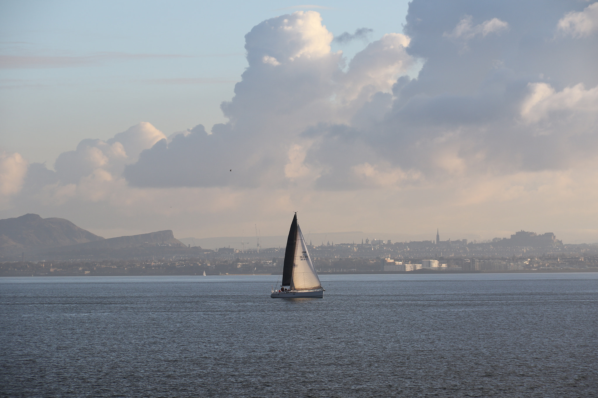 Canon EF-S 18-135mm F3.5-5.6 IS sample photo. Sail boat on the firth of forth. photography