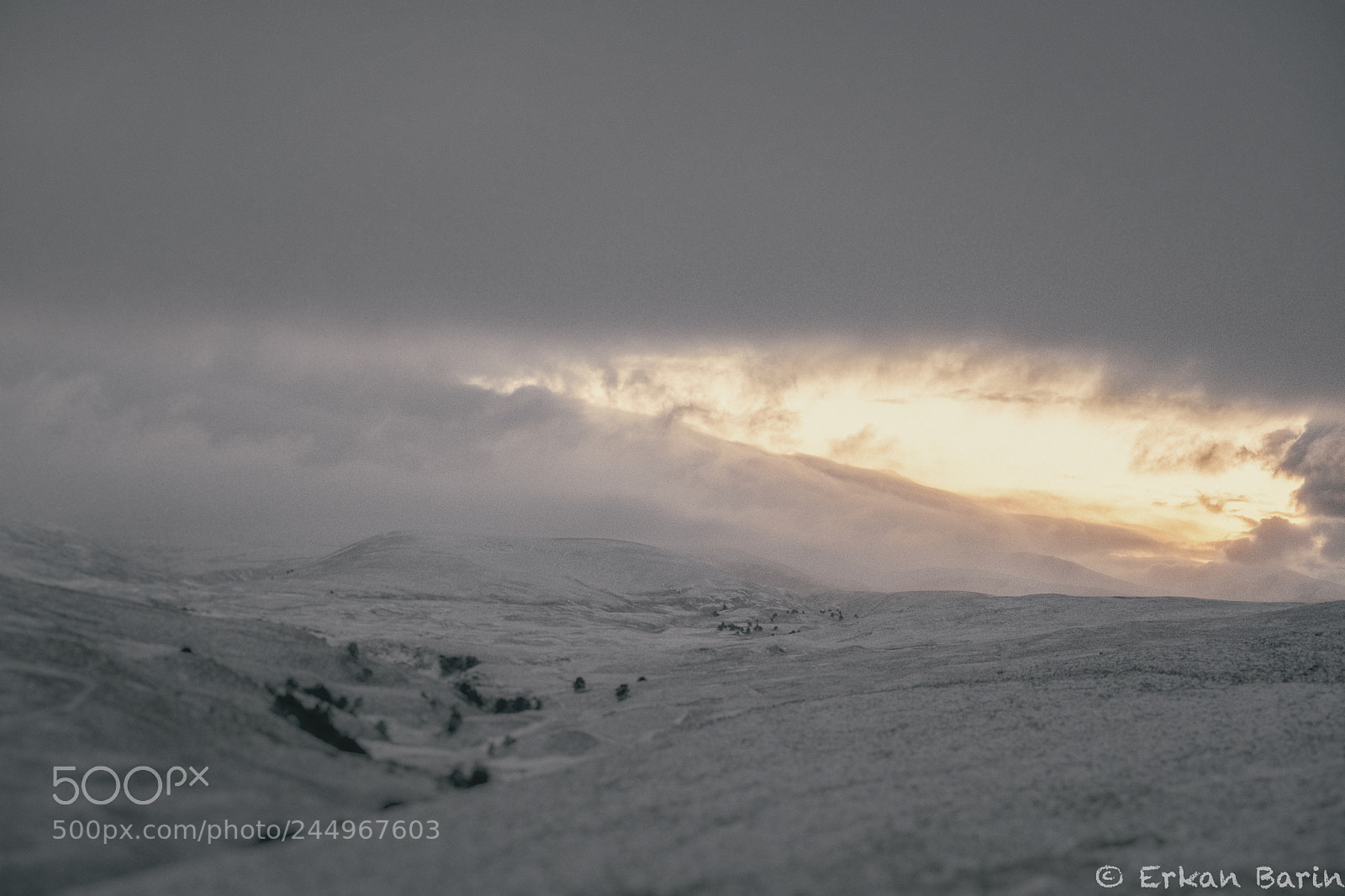 Fujifilm X-Pro2 sample photo. Snowy hills photography