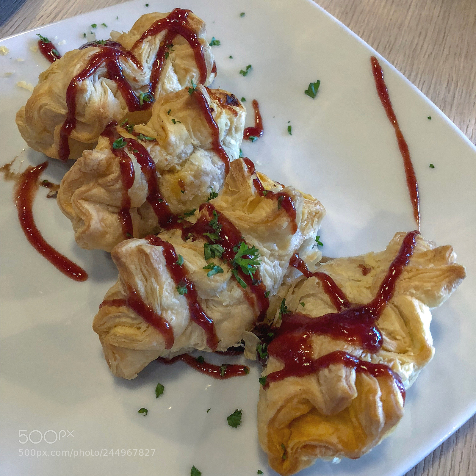 Apple iPhone 8 Plus sample photo. Dumplings de ropa vieja. photography