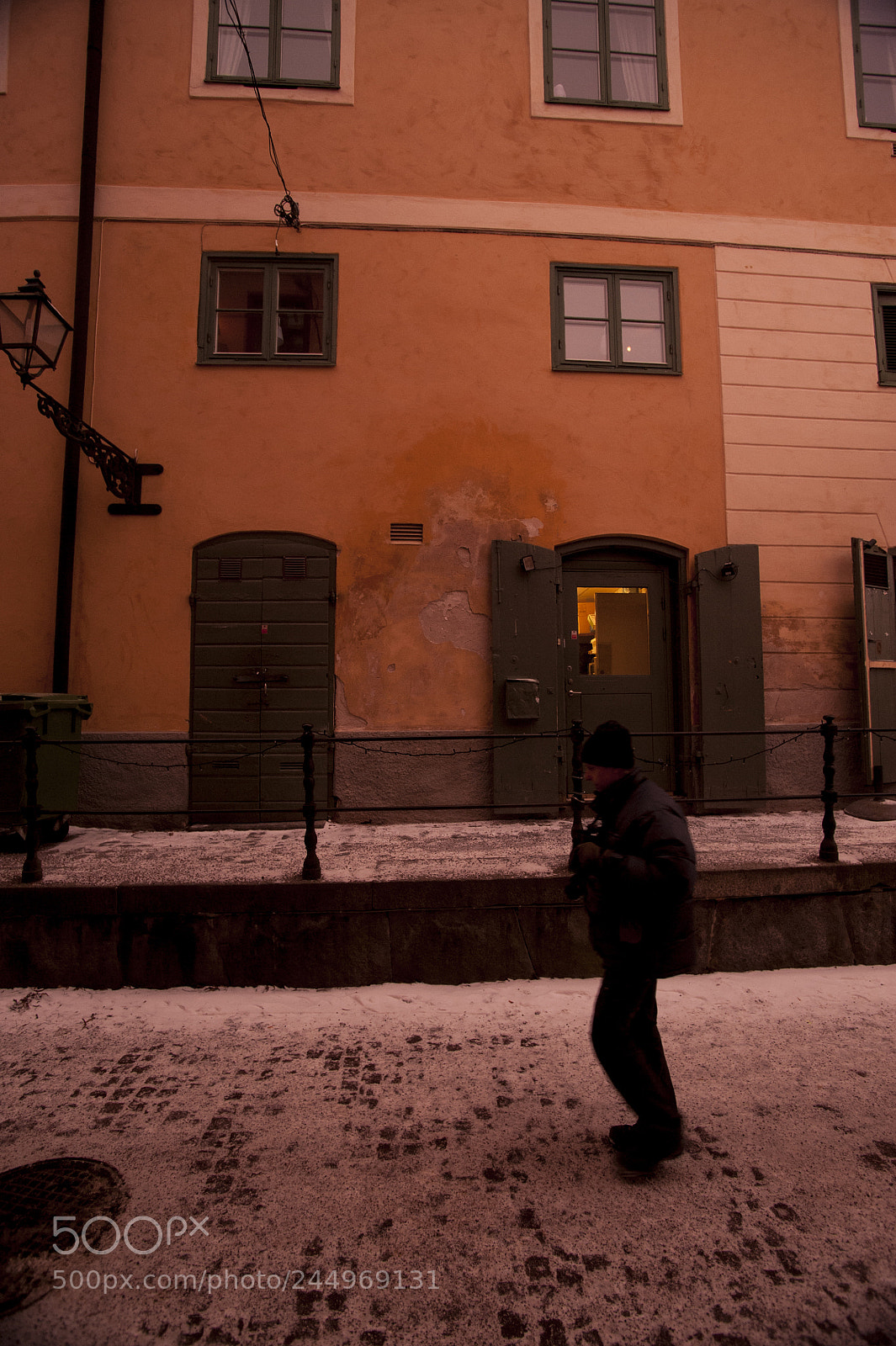 Nikon D700 sample photo. A man walking down photography