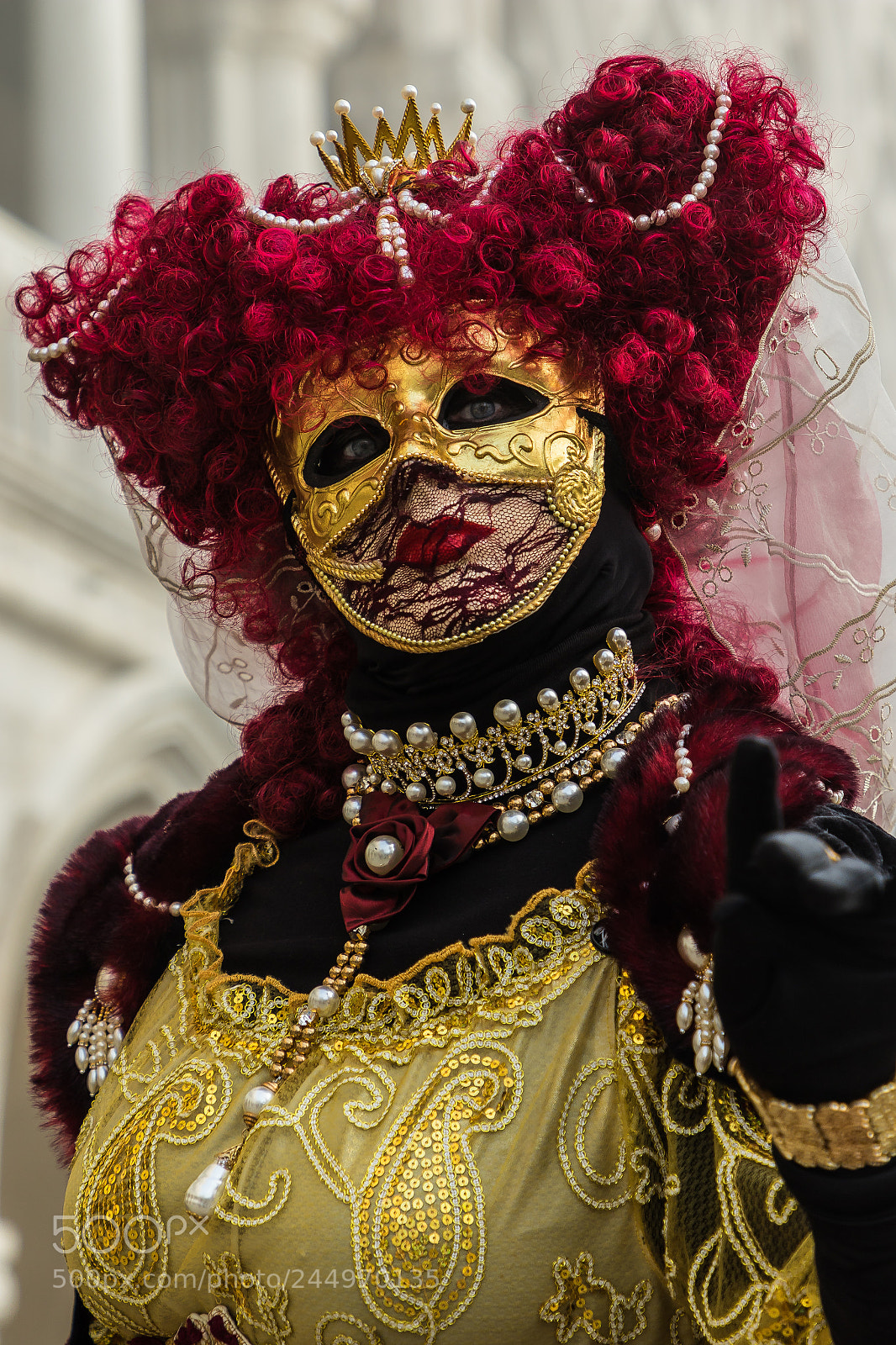 Canon EOS 7D Mark II sample photo. Carnaval pose photography