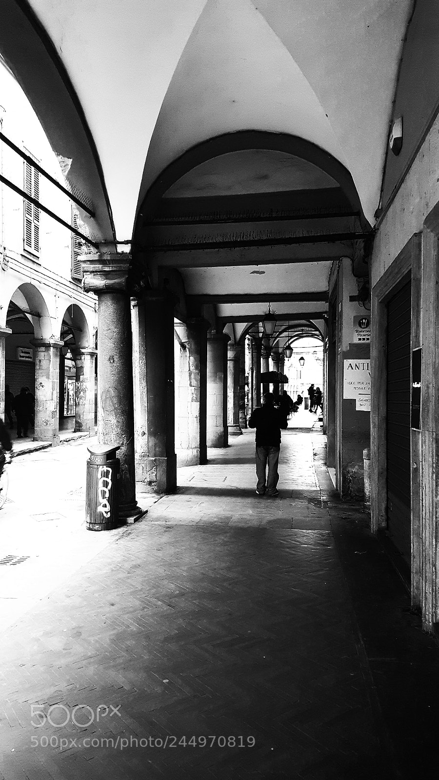 Samsung Galaxy S6 sample photo. Pisa - portici photography
