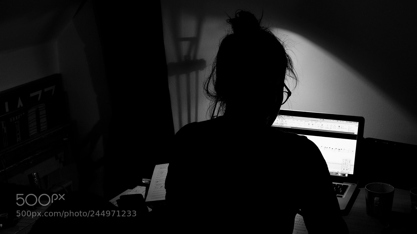 Fujifilm X-T2 sample photo. Night work photography
