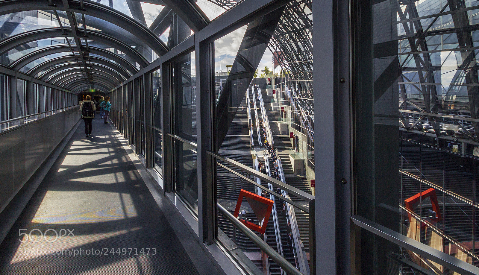 Canon EOS M sample photo. Straight and down photography