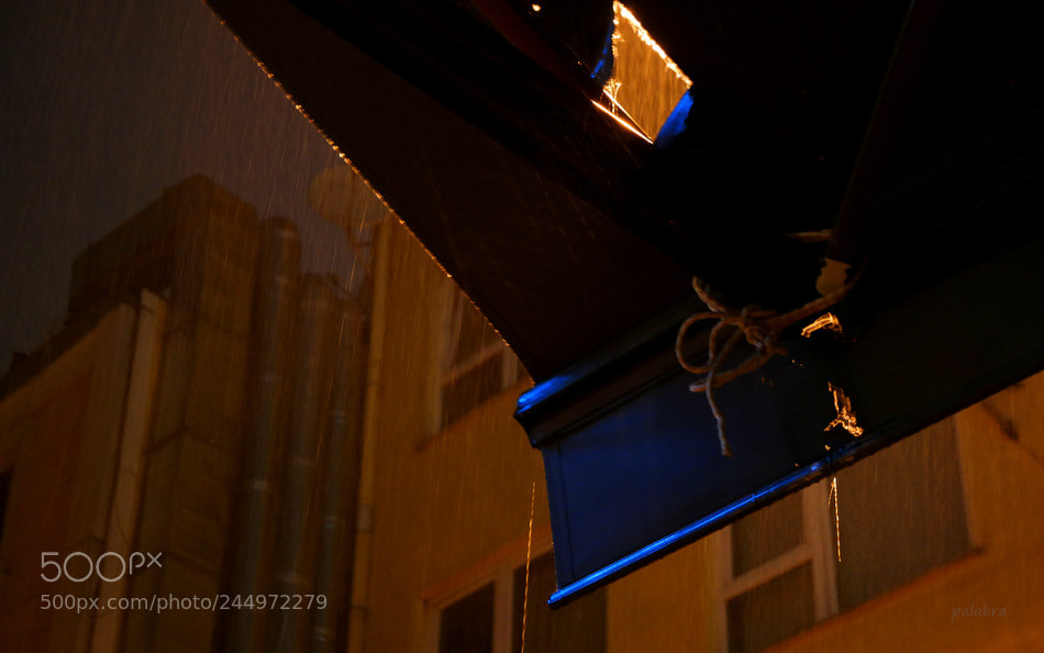 Samsung NX30 sample photo. Yağmurlu gece photography
