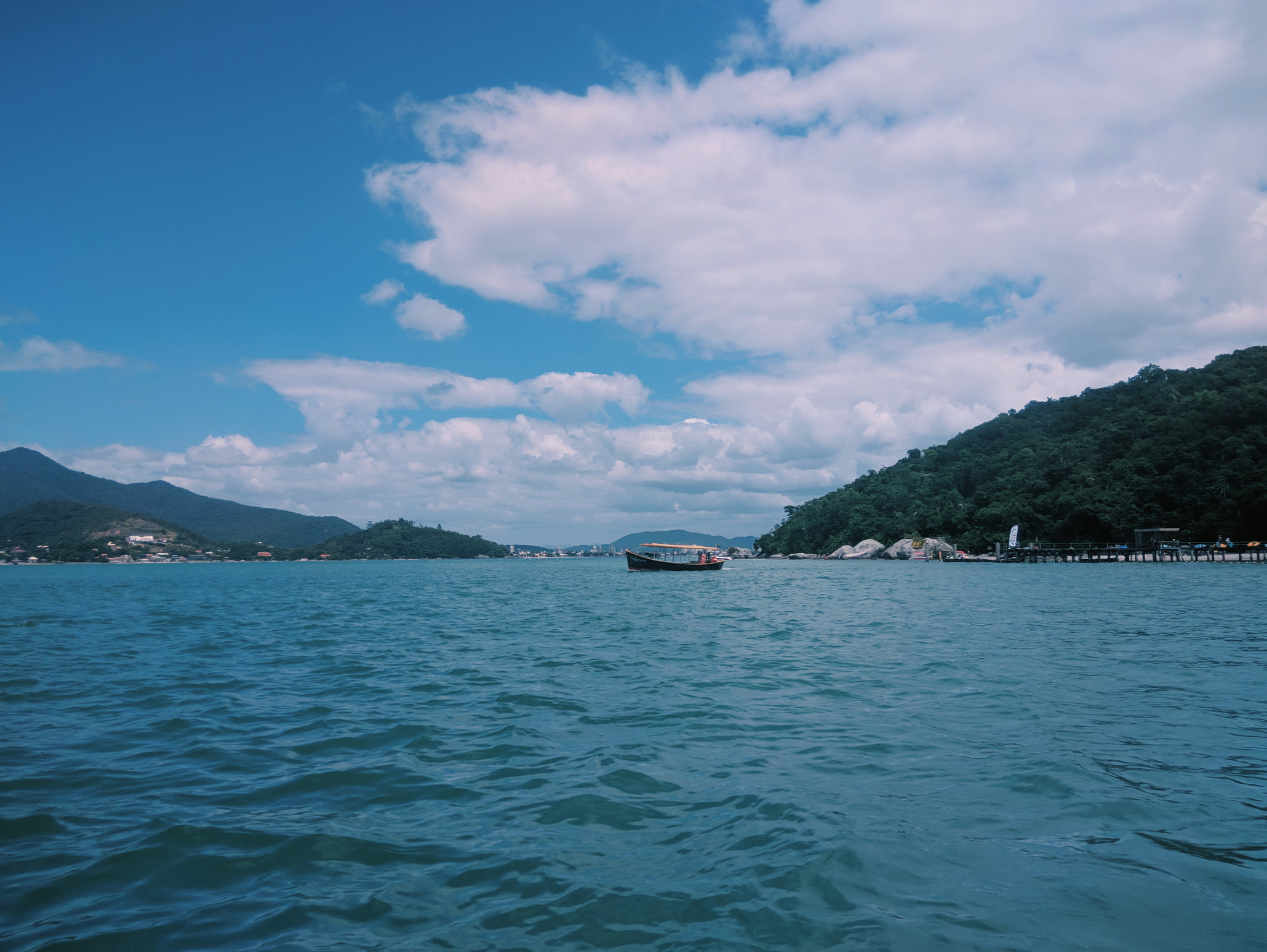 Xiaomi Redmi Note 3 sample photo. Lonely boat photography
