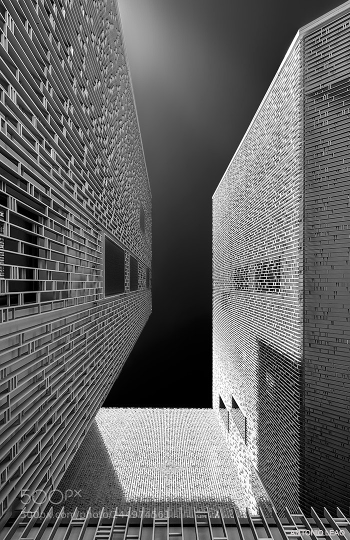 Sony a7R II sample photo. Straight lines photography