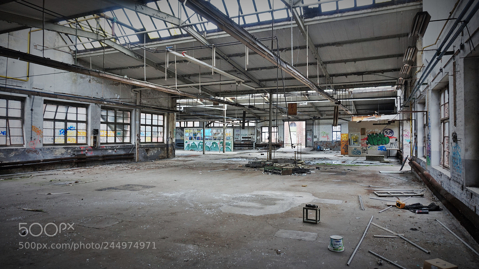 Sony Alpha a5000 (ILCE 5000) sample photo. ''hall'' photography