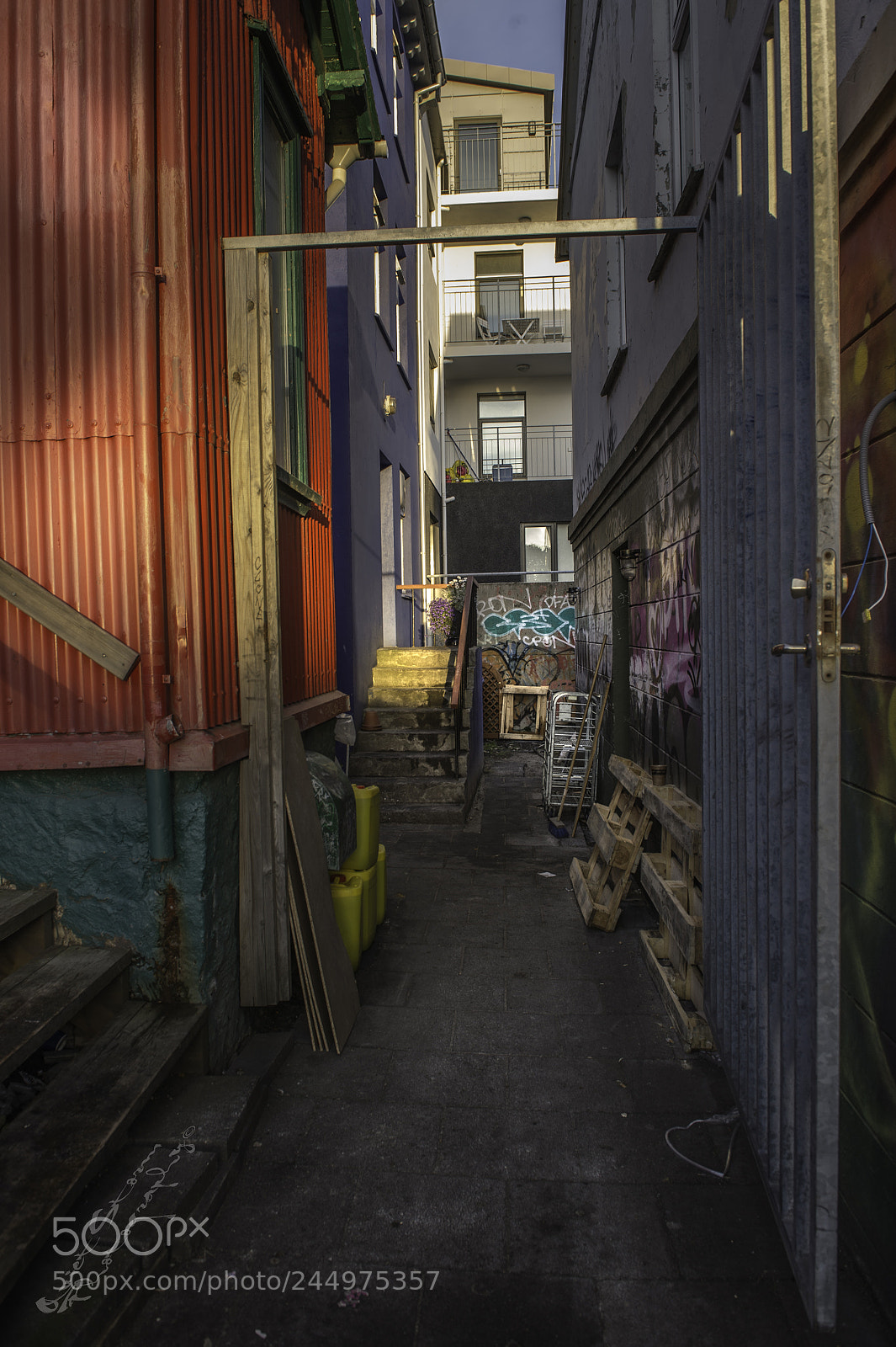 Nikon D4 sample photo. Alleyway photography