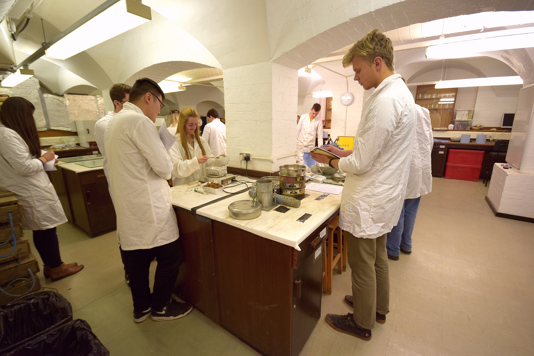 Sigma 10-20mm F4-5.6 EX DC HSM sample photo. Msc aeg soils lab cardiff university photography