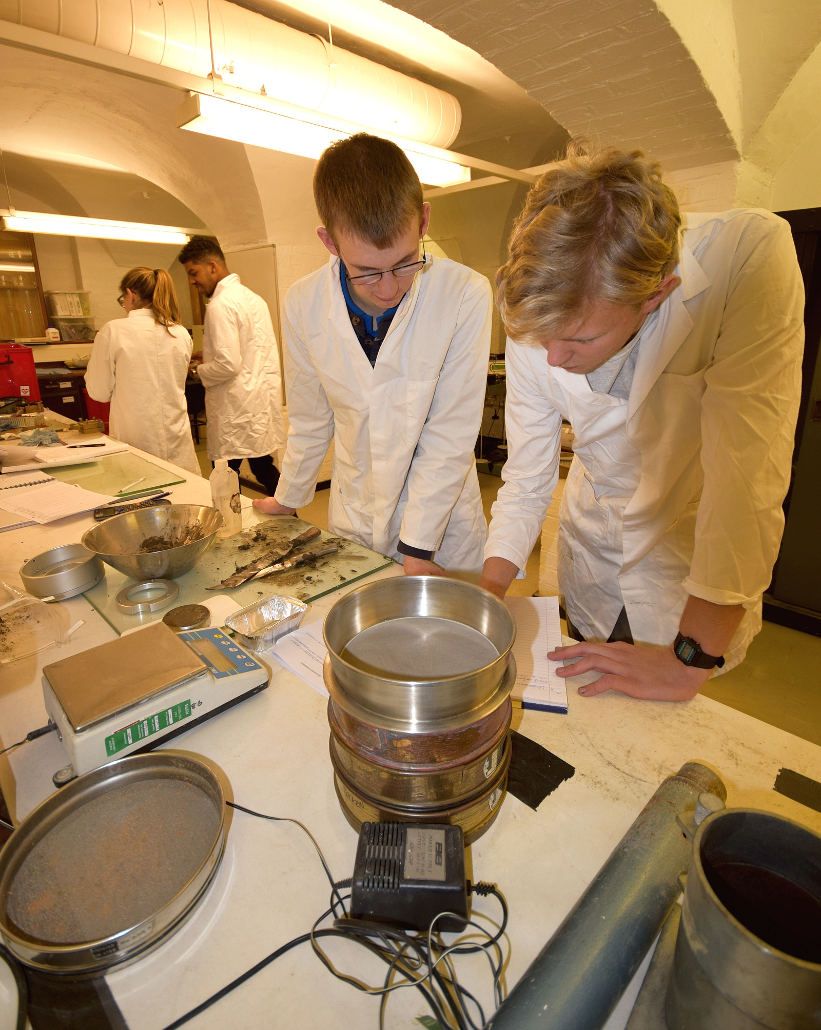 Sigma 10-20mm F4-5.6 EX DC HSM sample photo. Msc aeg soils lab cardiff university photography