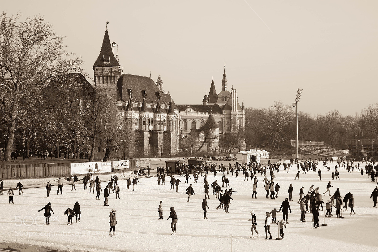 Canon EOS 750D (EOS Rebel T6i / EOS Kiss X8i) sample photo. Budapest photography