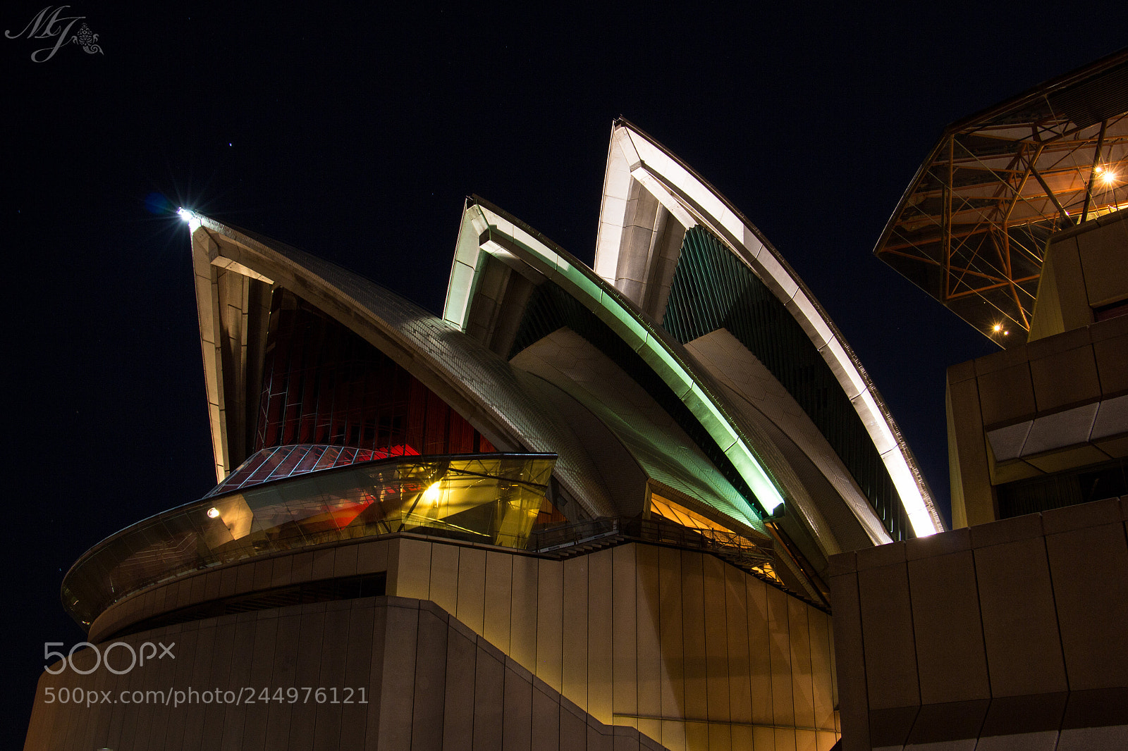 Canon EOS 700D (EOS Rebel T5i / EOS Kiss X7i) sample photo. Opera house after hours photography