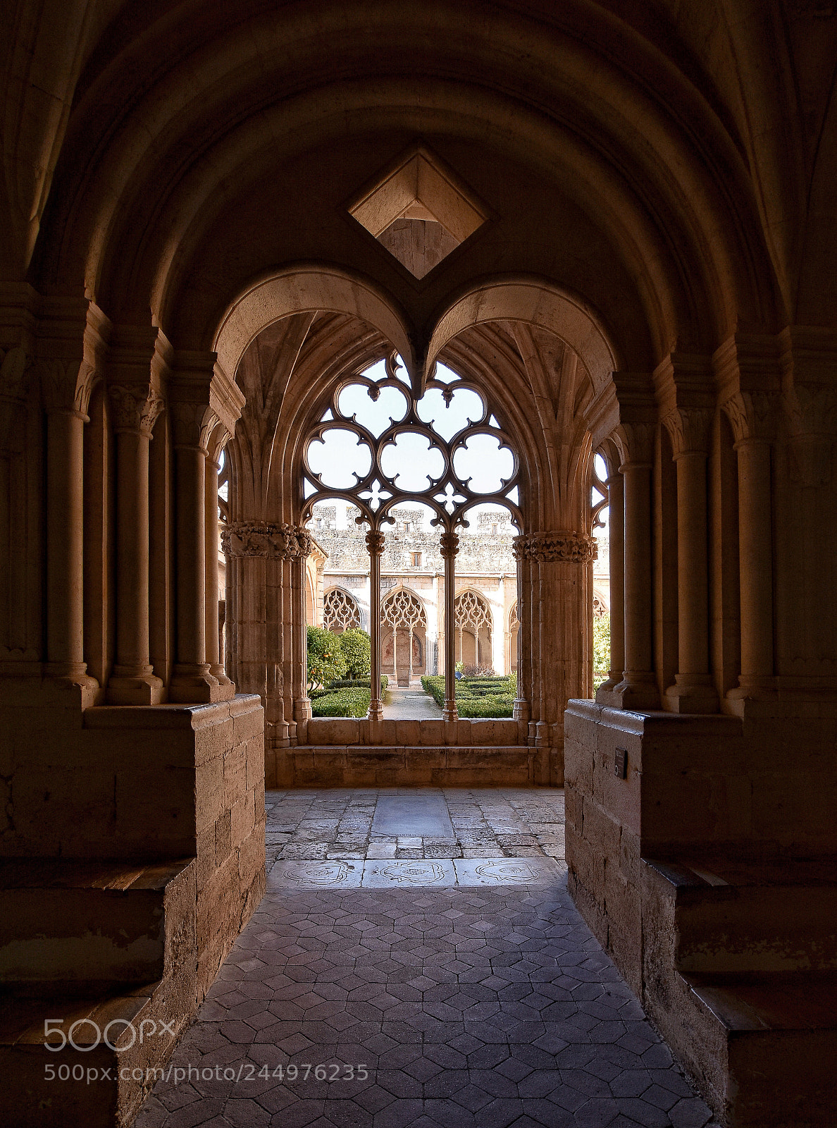 Nikon D7200 sample photo. Reial monestir de santes photography