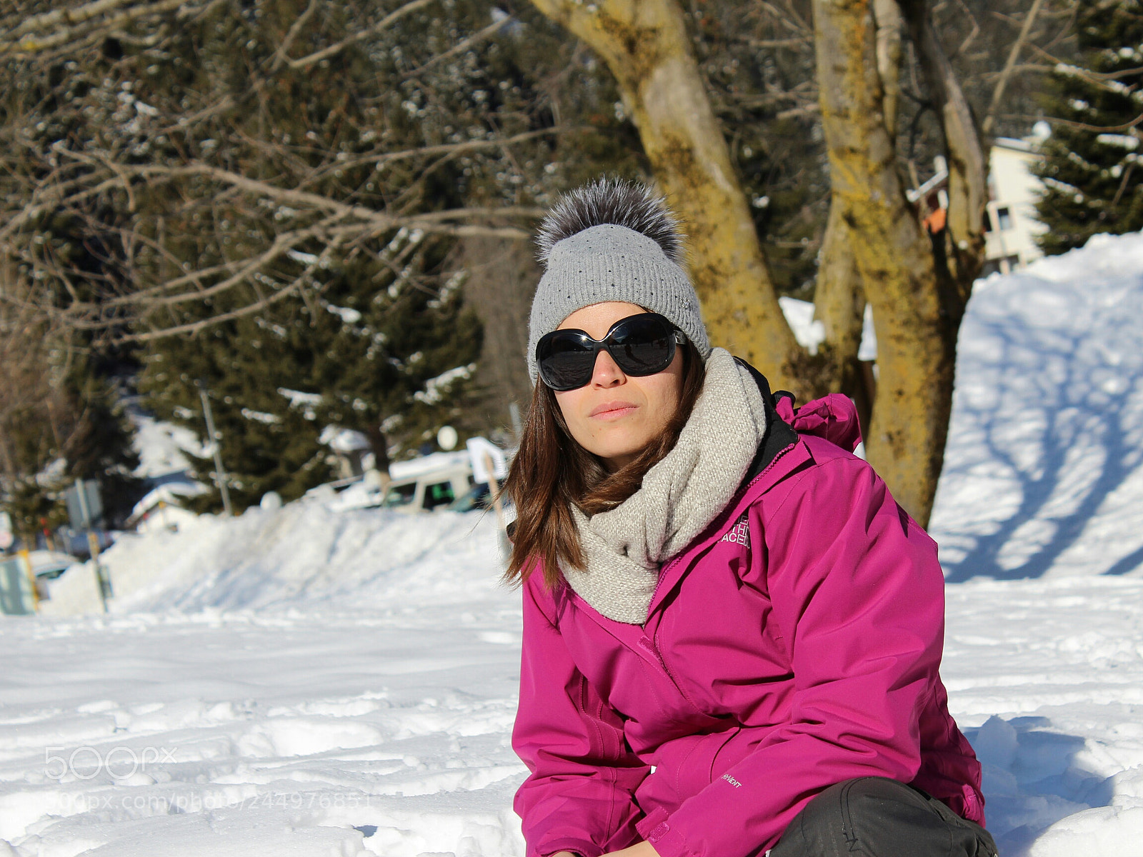 Canon EOS 1300D (EOS Rebel T6 / EOS Kiss X80) sample photo. Valentina in the snow photography