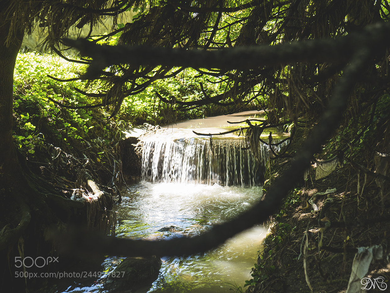 Panasonic Lumix DMC-G7 sample photo. Beautiful waterfall photography