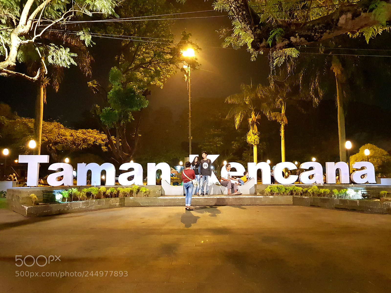 Samsung Galaxy S8+ sample photo. Taman kencana photography