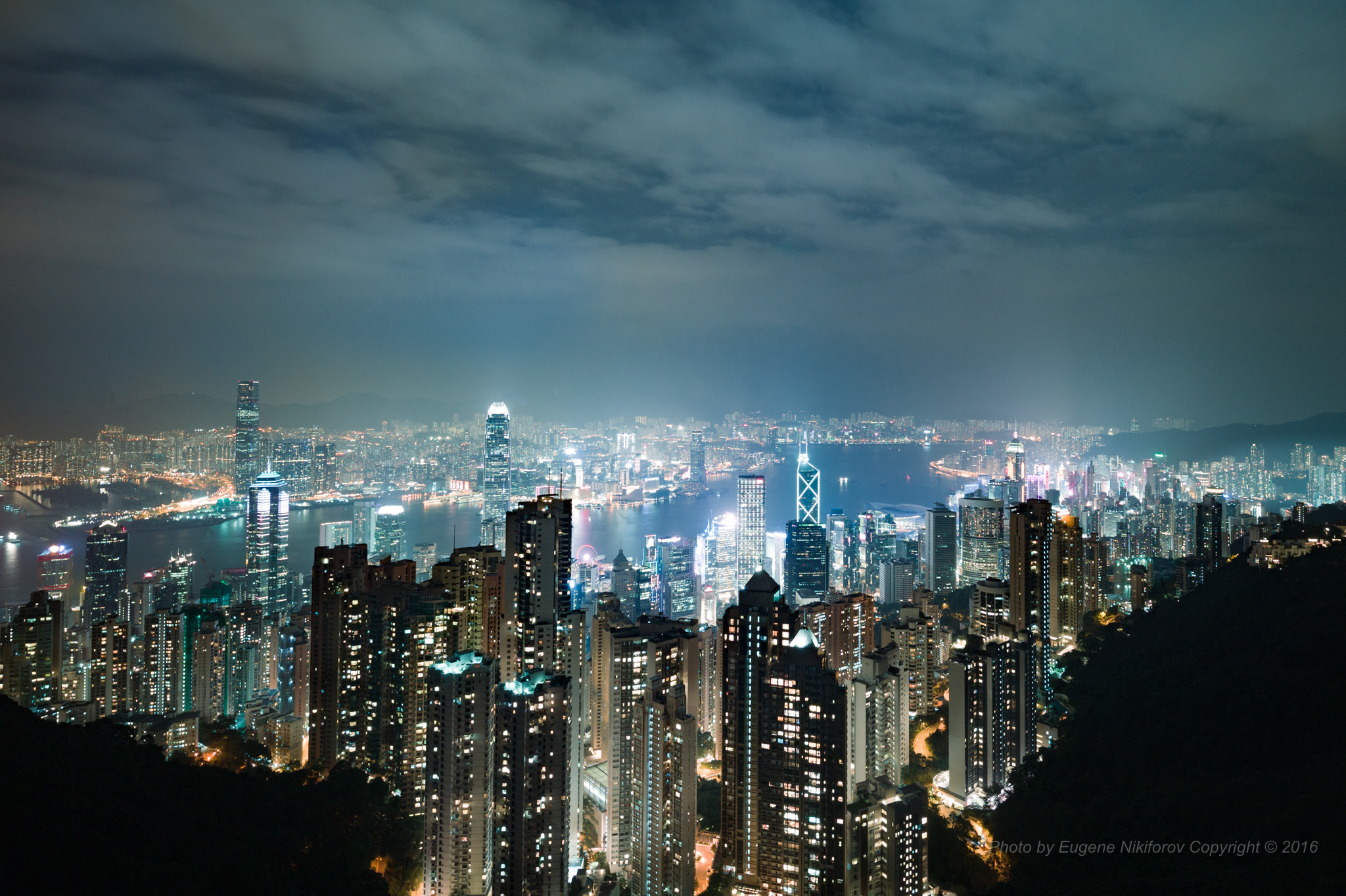 Leica Tri-Elmar-M 16-18-21mm F4 ASPH sample photo. Victoria harbor, view from the peak, hong kong photography