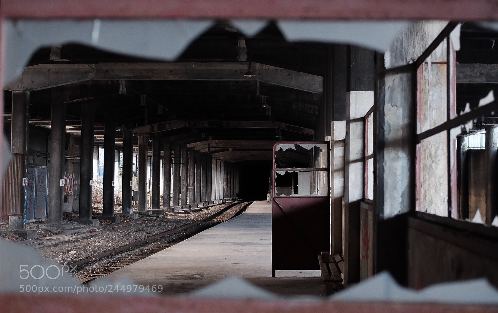 Fujifilm X-T1 sample photo. Ghost station photography