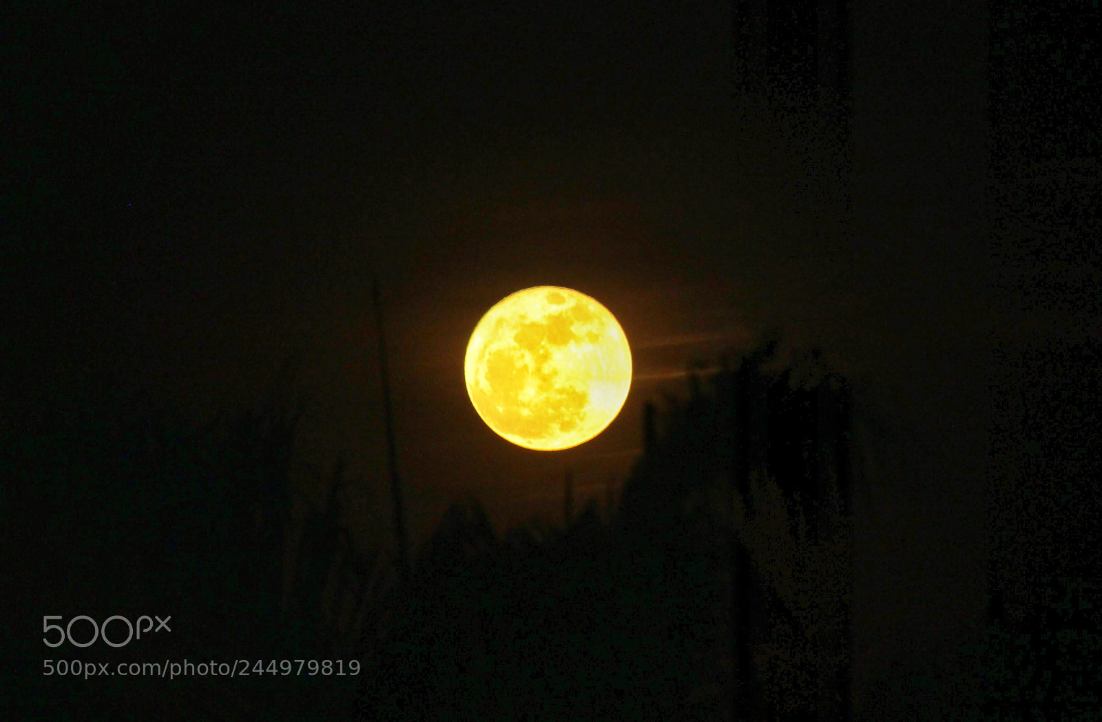 Canon EOS 1300D (EOS Rebel T6 / EOS Kiss X80) sample photo. Moon photography