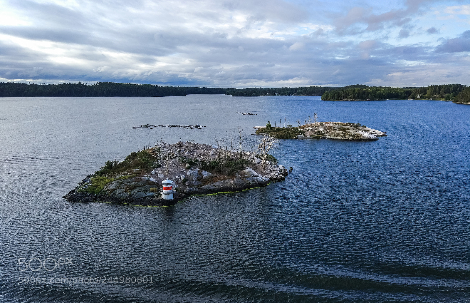Xiaomi MI 5s sample photo. Lighthouse and old woods photography