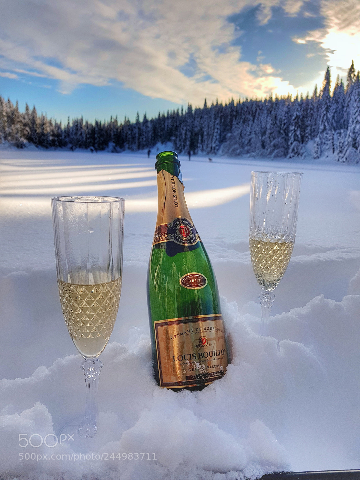 Samsung Galaxy S8 sample photo. Sparkling winter day photography