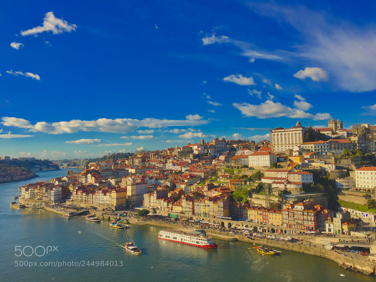 Apple iPhone 6s Plus sample photo. Oporto photography