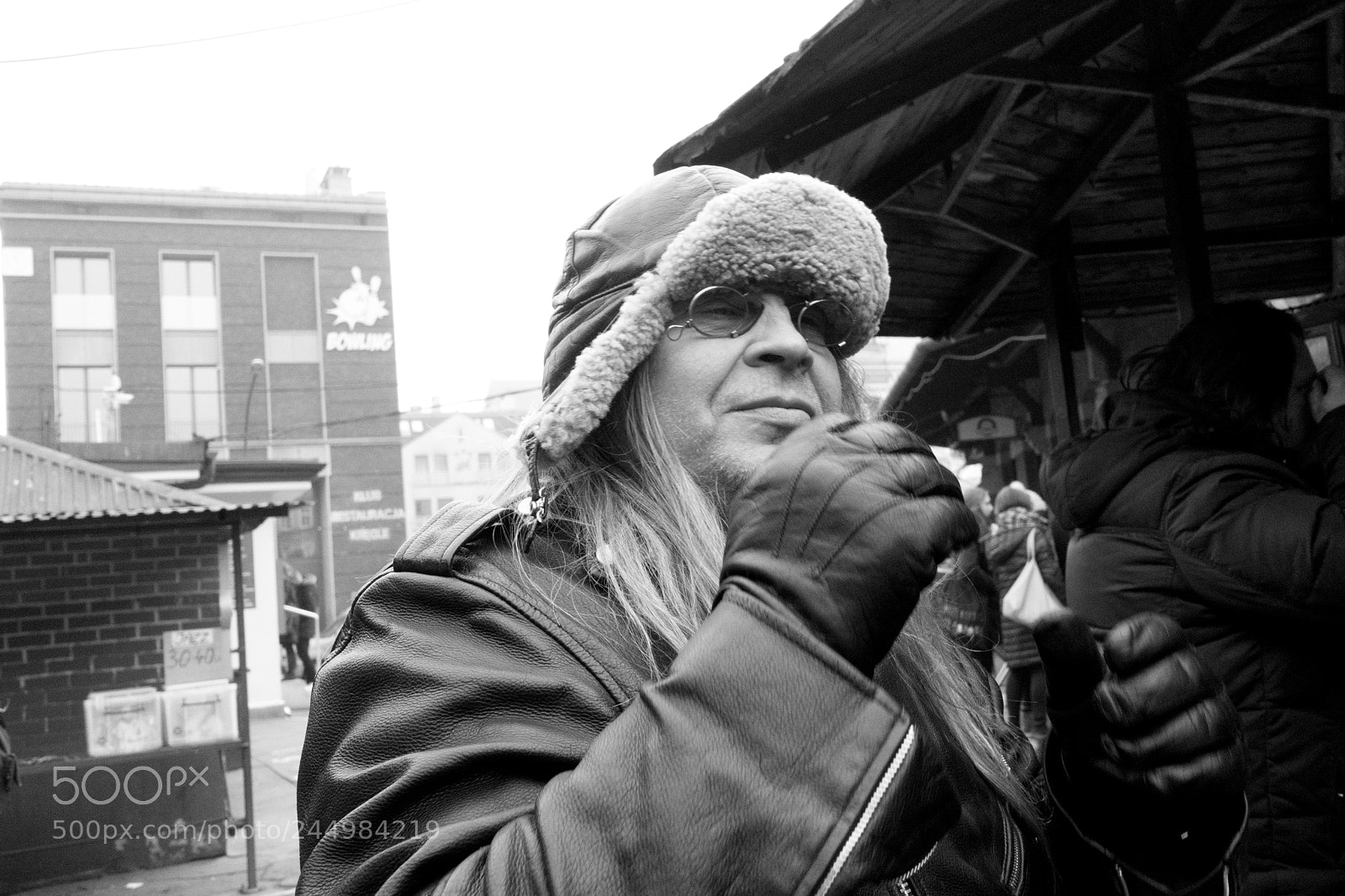 Sony Cyber-shot DSC-RX100 III sample photo. People in krakow photography