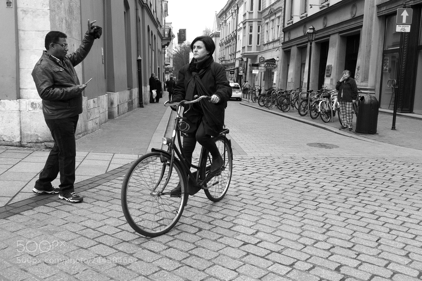 Sony Cyber-shot DSC-RX100 III sample photo. People in krakow photography
