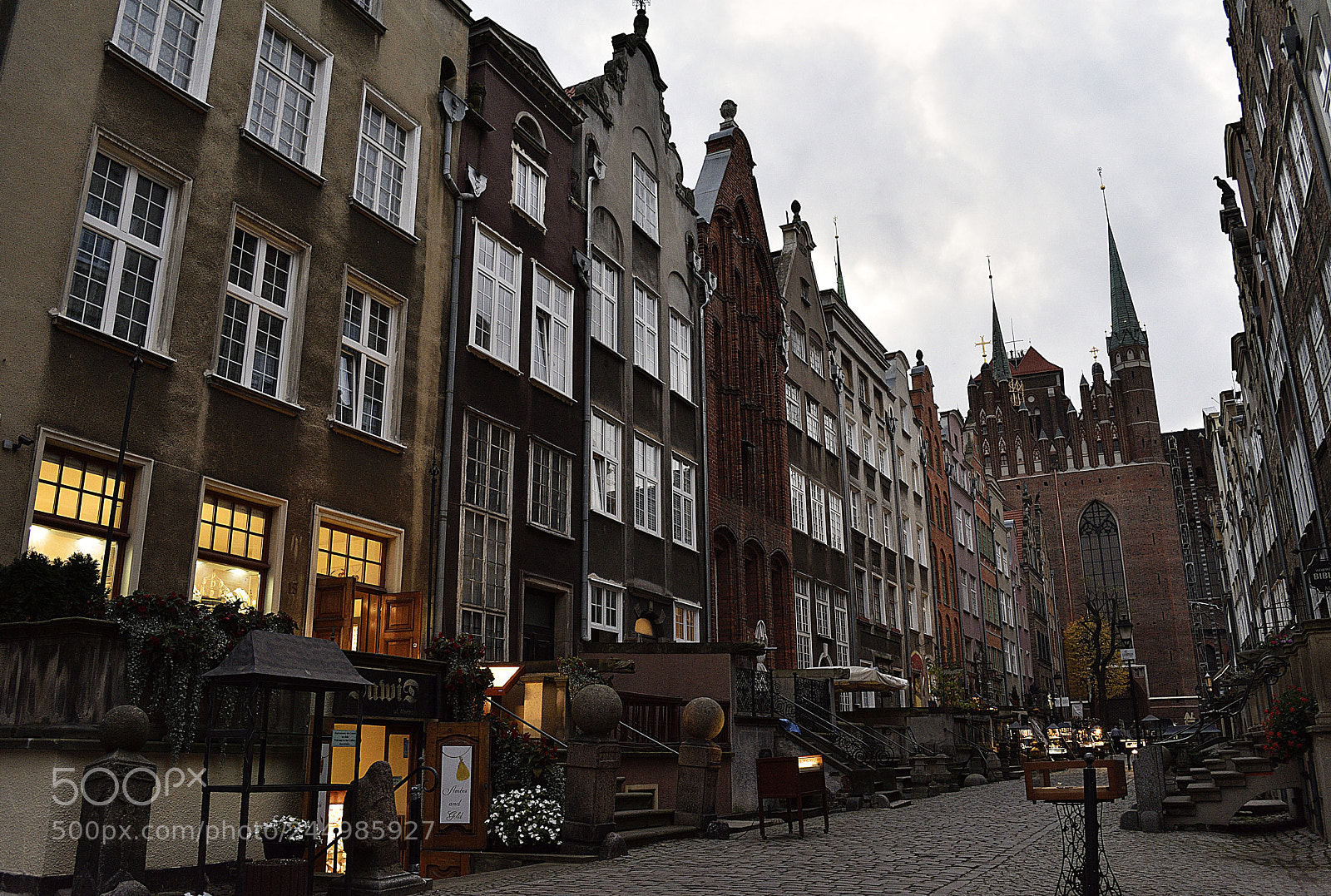 Nikon D3400 sample photo. Mariacka street photography