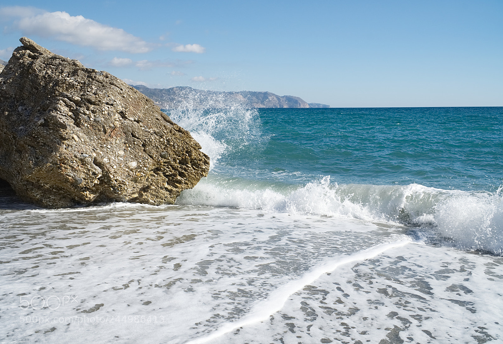 Sony a6500 sample photo. A beach with big photography